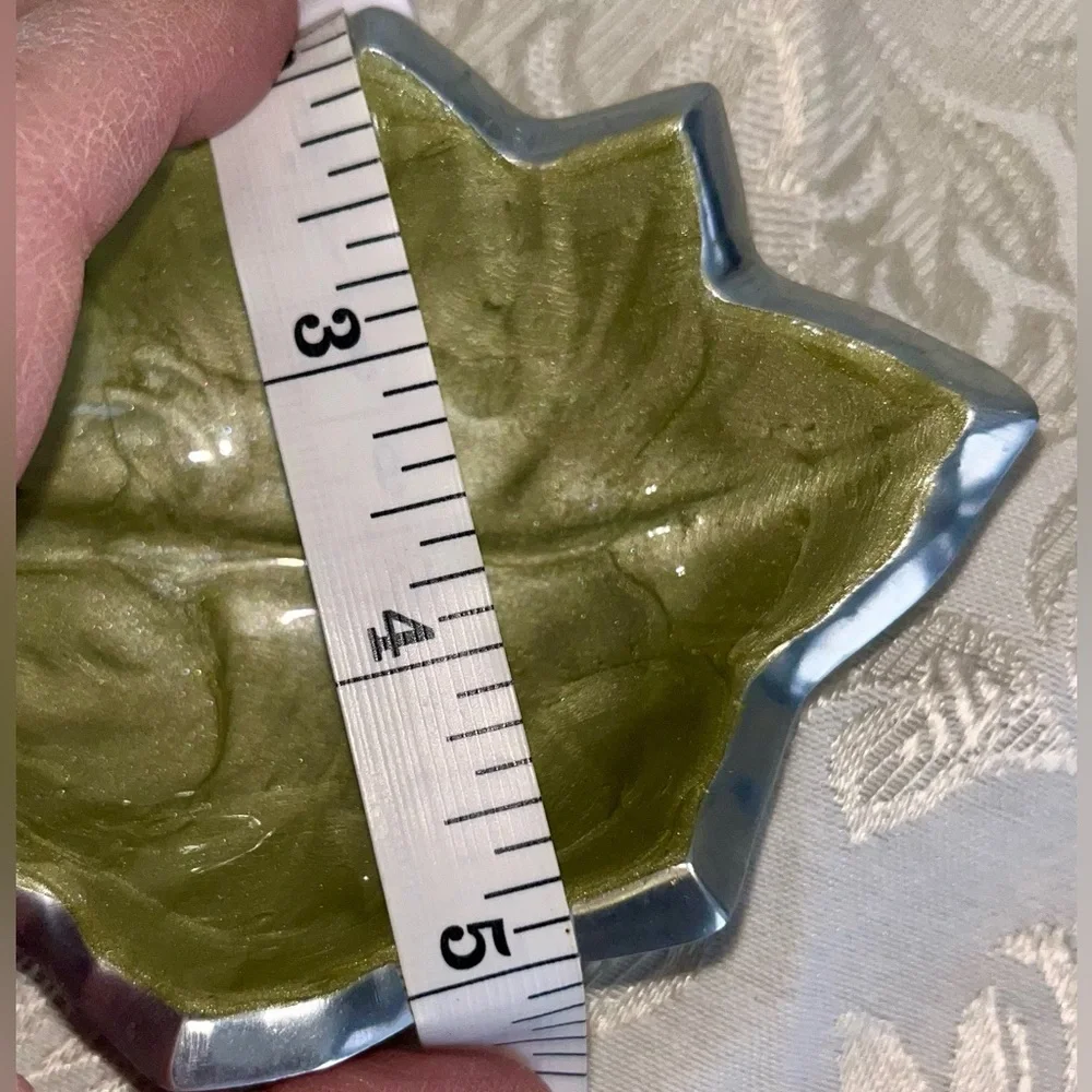 Julia Knight Kiwi Green Leaf Bowl 6x5